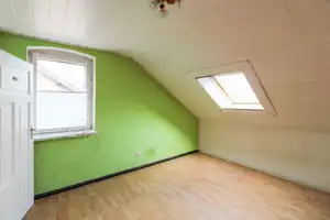 Gepflegte Doppelhaushälfte mit Garten und Stellplätzen sowie Möglichkeit für 2 Wohneinheiten – Helmstedt (Kreis) – Vorschaubild 8