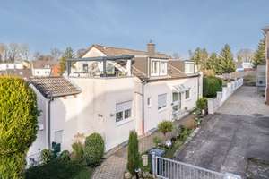 Rückzugsort auf zwei Ebenen: Gestalten Sie Ihre private Oase mit Außenbereich