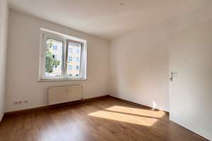 FAMILIEN HERZLICH WILLKOMMEN - 5 Zimmer und ein herrlicher Garten – Zeißstraße 45, 9131 Hilbersdorf, Chemnitz – Vorschaubild 14