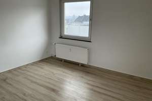 Was für eine Aussicht: einzugsbereite 3-Zimmer-Wohnung im 4. OG in Hagen Wehringhausen – Ewaldstraße 8, 58089 Wehringhausen, Hagen – Vorschaubild 7