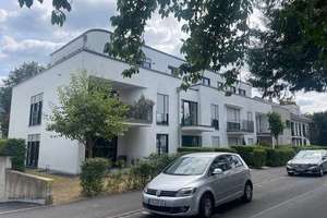Bad Godesberg, Wohnen am Kurpark, 2 Zimmer Eigentumswohnung im 1. OG, Aufzug, Tiefgarage,  EBK