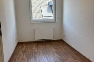 ALTE SEILEREI: 3 ZIMMER, DUSCHBAD, GÄSTE-LWC, HAUSWIRTSCHAFTSRAUM, BAKON UND STELLPLATZ – Leyentalstr. 24, 47799 Cracau, Krefeld – Vorschaubild 18