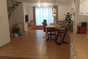 Schönes 4- Zimmer- Reihenmittelhaus, Baujahr 2023