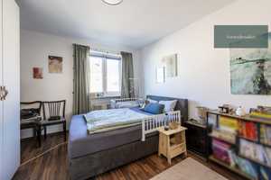 Charmante 4-Zimmer-Etagenwohnung mit Balkon in München-Moosach – Ideal für Paare und kleine Familien – München – Vorschaubild 5