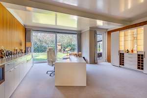 Villa mit separatem Gästehaus in traumhafter Lage – Die vollständige Adresse der Immobilie erhältst du vom Anbieter., 22559 Rissen, Hamburg – Vorschaubild 8