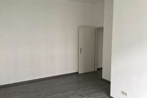 CHARMANTE 2-ZIMMER-WOHNUNG  
      Küche und Tageslichtbad      EIGENNUTZ oder KAPITALANLAGE  – Weststraße 52, 9112 Kaßberg, Chemnitz – Vorschaubild 12