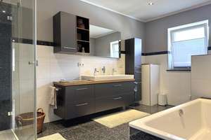 Next Level Living - Moderne Stadtvilla in Bielefeld – Die vollständige Adresse der Immobilie erhältst du vom Anbieter., 33647 Brackwede, Bielefeld – Vorschaubild 8
