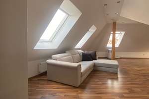 Wohnen mit Charakter: 3-Zimmer-Dachgeschosswohnung in Köln – Roonstraße 88, 50674 Neustadt/Süd, Köln – Vorschaubild 4