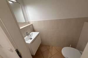 Schöne Penthouse Wohnung im Samariterkiez - 3 Zimmer möglich, 150qm Wohnfläche – Die vollständige Adresse der Immobilie erhältst du vom Anbieter., 10247 Friedrichshain, Berlin – Vorschaubild 25