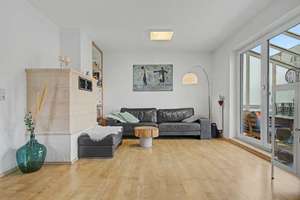 EINZIEHEN UND WOHLFÜHLEN – modernisierte DHH mit Kachelofen & Einliegerwohnung in Ohmenhausen – Die vollständige Adresse der Immobilie erhältst du vom Anbieter., 72770 Ohmenhausen, Reutlingen – Vorschaubild 3