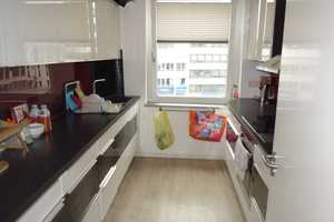 EXKLUSIV ZENTRUMSNAH / AM WEHRHAHN INKL. EINBAUKÜCHE MODERNES WANNENBAD + G-WC KOMPLETT LAMINAT 3.OG – Worringerstraße 8, 40211 Düsseldorf – Vorschaubild 8