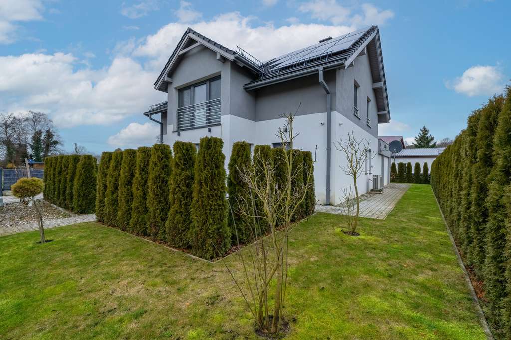 Immobilie in Zirchow - Modernes Einfamilienhaus mit 10kW PV Anlage und Waermepumpe - Bild 0