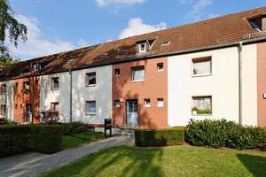Lohengrinstr. 29, 1 R - Frisch renovierte 2-Zimmer Wohnung mit Tageslichtbad – Lohengrinstr. 29, 38106 Nordstadt, Braunschweig – Vorschaubild 1