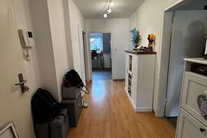 Charmante 3-Zimmer-Wohnung mit Balkon und Garage in Düsseldorf – Die vollständige Adresse der Immobilie erhältst du vom Anbieter., 40470 Mörsenbroich, Düsseldorf – Vorschaubild 5