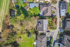 Geräumiges Einfamilienhaus mit Garage und Schwimmbad auf schönem Grundstück in ruhiger Lage – Die vollständige Adresse der Immobilie erhältst du vom Anbieter., 52072 Richterich, Aachen – Vorschaubild 24