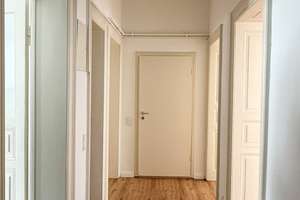 Sanierte Altbauwohnung in begehrter Lage Wiesbadens – Die vollständige Adresse der Immobilie erhältst du vom Anbieter., 65183 Mitte, Wiesbaden – Vorschaubild 1