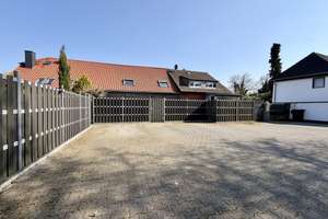 M'GLADBACH-VENN -IMMOBILIE MIT WOW-FAKTOR - TOLLES 1 BIS 2-FAMILIENHAUS NEBST GARTENOASE & PARKPLATZ – Die vollständige Adresse der Immobilie erhältst du vom Anbieter., 41068 Venn, Mönchengladbach – Vorschaubild 39