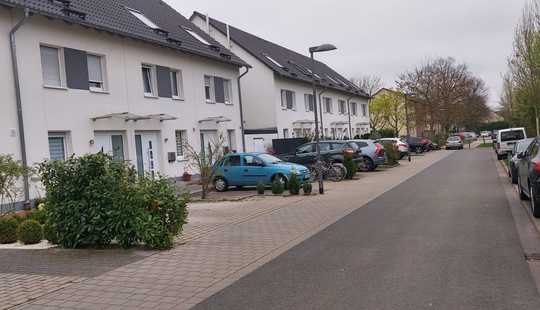 Bild von Attraktives und gepflegtes 5-Raum-Reihenhaus mit geh. Innenausstattung