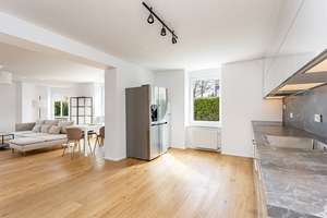Provisionsfrei: Traumhafte modernisierte 5-Zimmerwohnung in schönem Westend-Altbau