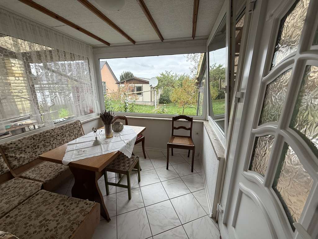 Immobilie in Sömmerda - Einfamilienh. mit  1867 m² Grundstück  u. zwei kleineren Gebäuden zu  verkaufen! - Bild 4