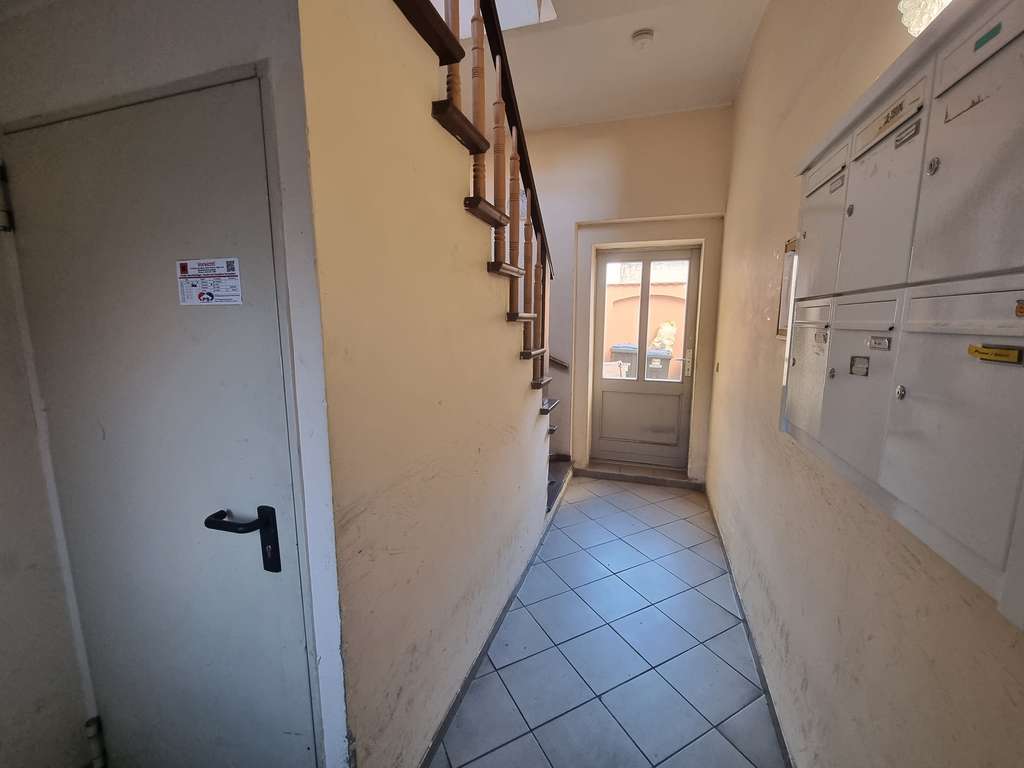 Immobilie in Brandenburg an der Havel - + MFH im Zentrum von Brandenburg, 6% ROI + 5% AfA! - Bild 2