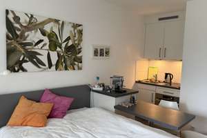 Mitten in Schwabing, ruhiges, möbliertes Apartment Leopoldstr. Nähe  Münchner Freiheit – Die vollständige Adresse der Immobilie erhältst du vom Anbieter., 80802 Münchner Freiheit, München – Vorschaubild 2