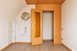 Kleine Doppelhaushälfte auf schönem Grundstück mit to do´s – Die vollständige Adresse der Immobilie erhältst du vom Anbieter., 41069 Holt, Mönchengladbach – Vorschaubild 11