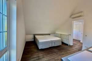 Elegantes Einfamilienhaus zzgl. 2-Zimmer Appartement & Pool in vornehmer Lage -Düsseldorf-Hubbelrath – Düsseldorf – Vorschaubild 22