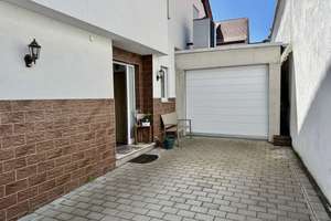 Neuwertiges Familienhaus mit Wohlfühlfaktor – 
Einbauküche, Wärmepumpe, Kachelofen, Klima & Terrass – Die vollständige Adresse der Immobilie erhältst du vom Anbieter., 64839 Münster – Vorschaubild 24