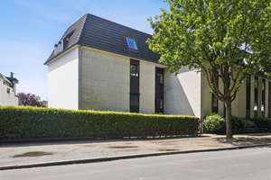 Nah am Werdersee und bestens angebunden: 2-Zimmer-Wohnung mit Balkon und Garage zur Renovierung! – Die vollständige Adresse der Immobilie erhältst du vom Anbieter., 28277 Kattenturm, Bremen – Vorschaubild 1