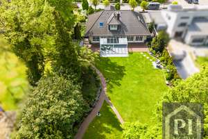 Architektenhaus in Bestlage: ruhig, geschützt, stadtnah am See.
Courtagefrei für den Käufer – Die vollständige Adresse der Immobilie erhältst du vom Anbieter., 24223 Schwentinental – Vorschaubild 7