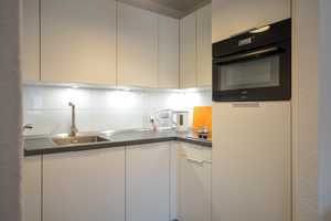 Kernsaniertes, zentrales und vollmöbliertes Luxus Pendlerapartment in Lindenthal – Dürenerstrasse 132-138, 50931 Köln – Vorschaubild 19