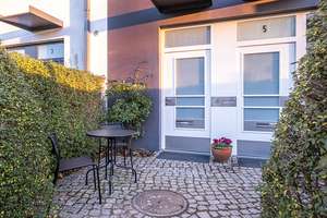 Außergewöhnliches Stadthaus mit
Einliegerwohnung an der Rummelsburger Bucht – Die vollständige Adresse der Immobilie erhältst du vom Anbieter., 10317 Rummelsburg, Berlin – Vorschaubild 9