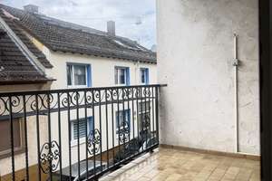 2 große Balkone, 2 Schlafzimmer, eine neue EBK, TGL-Bad, bei uns bekommen Sie ALLES! – Haselstr. 2, 65191 Bierstadt, Wiesbaden – Vorschaubild 5
