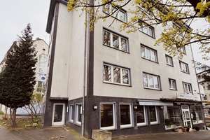 Kapitalanlage mit Perspektive: 12 Wohneinheiten und 1 Gewerbe und 5 Garagenstellplätze – Die vollständige Adresse der Immobilie erhältst du vom Anbieter., 42119 Elberfeld, Wuppertal – Vorschaubild 2