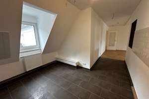 Schwabing * erst 2024 komplett neu saniert * Dachgeschoss-Wohnung * 4 Zi. * ca. 106 m² – Konradstr. 10a, 80801 Neuschwabing, München – Vorschaubild 10