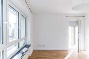 NEU *Paul & Partner* TOP GESCHNITTENE WOHNUNG MIT KÜCHE, BALKON & STELLPLATZ ! – Die vollständige Adresse der Immobilie erhältst du vom Anbieter., 65193 Nordost, Wiesbaden – Vorschaubild 11