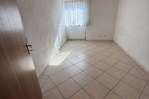 Großes Haus  mit Garage/ Provisionsfrei/ beste Lage Rudow/ Mehrgenerationswohnen auf 3 Ebenen ! – Die vollständige Adresse der Immobilie erhältst du vom Anbieter., 12355 Rudow, Berlin – Vorschaubild 15