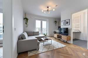 Dachgeschosstraum in Köpenick - elegante 2-Zimmer-Wohnung mit großem Balkonband – Henriette-Lustig-Strasse 21, 12555 Berlin – Vorschaubild 9
