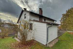 Vielseitiges Zweifamilienhaus mit Ausbaupotenzial in ruhiger Lage – Irsham 85, 94081 Passau (Kreis) – Vorschaubild 3