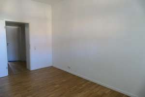 1 WG-Zimmer in moderner 3er Mädels-WG nähe Germania Campus frei! – Fresnostraße 10a, 48159 Uppenberg, Münster – Vorschaubild 2