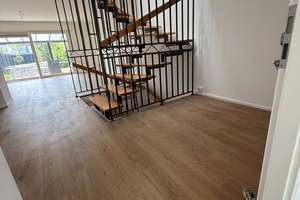 * Erstbezug nach Renovierung * Reihenhaus in ruhiger Lage mit Garten und Garage in Widdersdorf  – Die vollständige Adresse der Immobilie erhältst du vom Anbieter., 50859 Widdersdorf, Köln – Vorschaubild 3