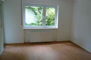 Großzügige 3-Zimmer-EG-Wohnung mit Terrasse – Bertastraße 5, 93049 Westenviertel, Regensburg – Vorschaubild 11