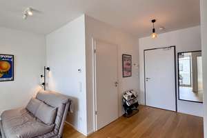 Befristete Untermiete (09/26-04/27): 2-Zimmer Wohnung mit Loggia – Die vollständige Adresse der Immobilie erhältst du vom Anbieter., 93049 Westenviertel, Regensburg – Vorschaubild 4