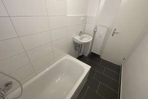 2,5 Zimmer-Wohnung mit Balkon und Tageslichtbad mit Wanne – Eutiner Str. 30, 23554 Sankt Lorenz Nord, Lübeck – Vorschaubild 18