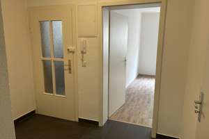 W-Südstadt, renovierte 1,5 Zim. Whg. , EG, hell u.ruhig gelegen – Ravensbergerstr 53, 42117 Elberfeld, Wuppertal – Vorschaubild 6