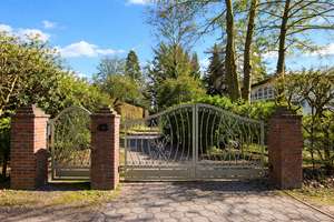 Stilvolles Haus mit historischem Charme und großzügigem Garten – Die vollständige Adresse der Immobilie erhältst du vom Anbieter., 22397 Wohldorf-Ohlstedt, Hamburg – Vorschaubild 23