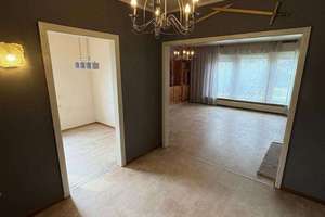Freistehendes Einfamilienhaus mit viel Potenzial – Verwirklichen Sie hier Ihren Wohntraum – Die vollständige Adresse der Immobilie erhältst du vom Anbieter., 41066 Bettrath-Hoven, Mönchengladbach – Vorschaubild 2