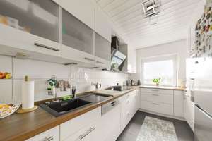 3,5-Zimmer-Wohnung mit Penthouse-Feeling, zwei Balkonen, Aufzug und TG-Stellplatz – Die vollständige Adresse der Immobilie erhältst du vom Anbieter., 74078 Biberach, Heilbronn – Vorschaubild 8