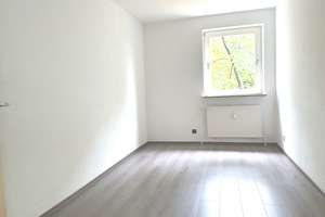 Gemütliche 3 Zimmerwohnung im Erdgeschoss--Jobcenter möglich. – Ypernstr. 186, 57072 Siegen, Siegen – Vorschaubild 3